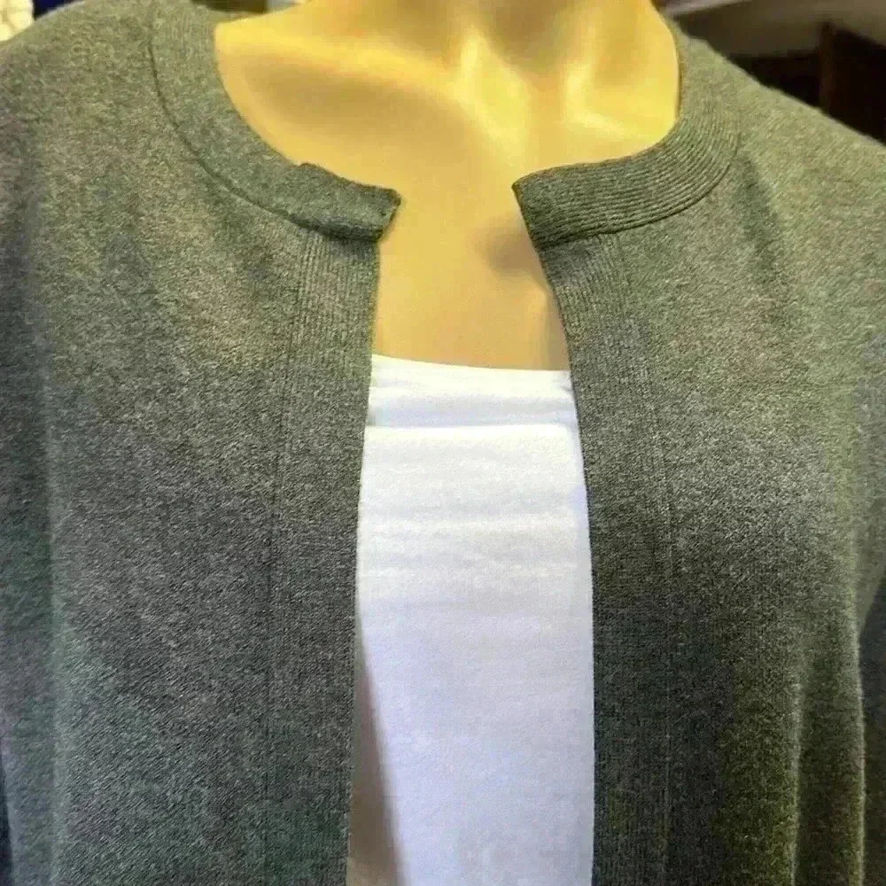 NWT Liz Claibourne women’s long caramel heather cardigan with pockets size M